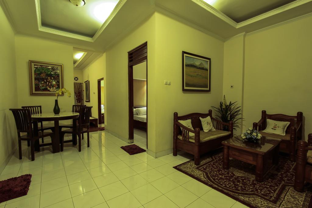 Griya Langen Guesthouse Yogyakarta Exteriér fotografie