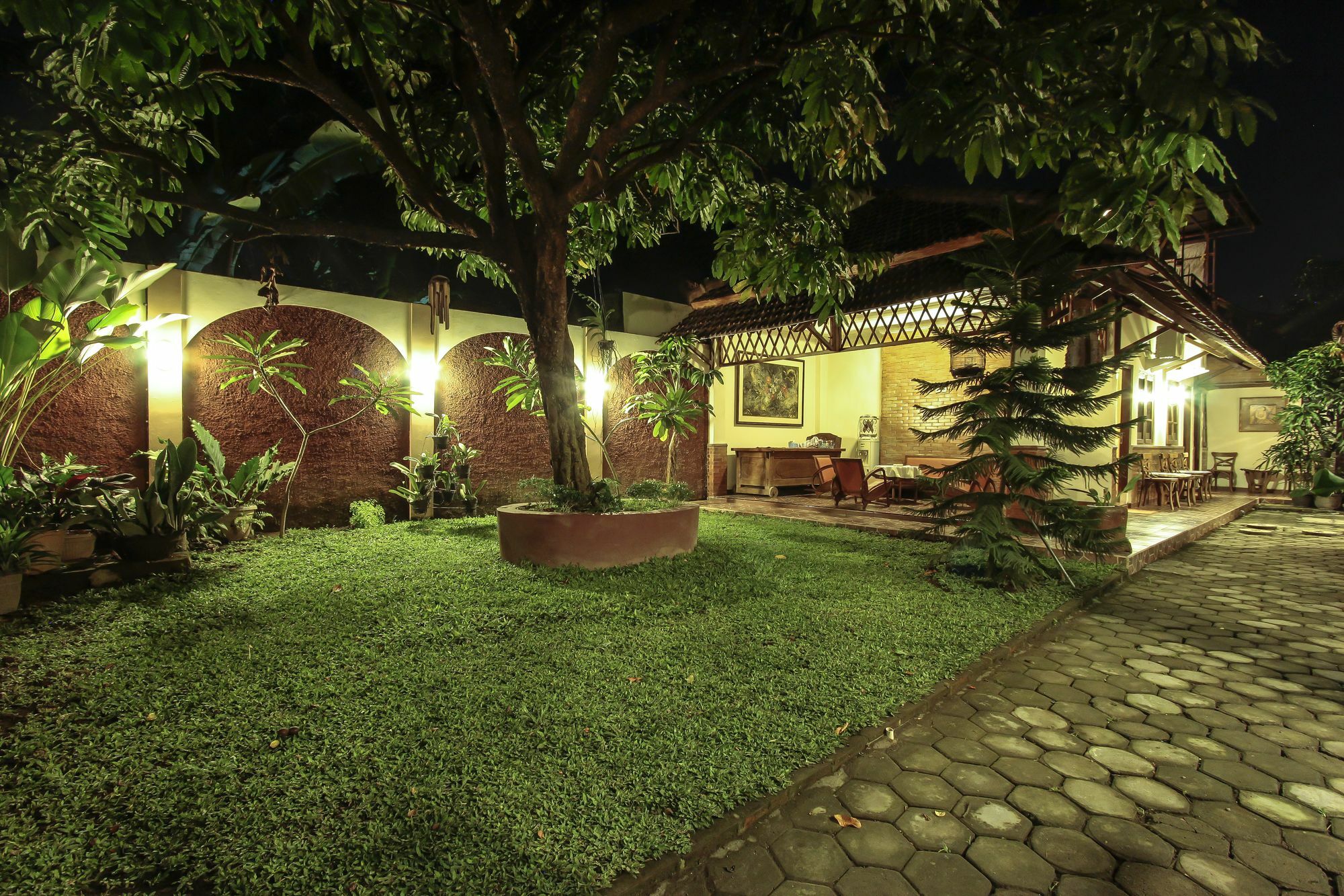 Griya Langen Guesthouse Yogyakarta Exteriér fotografie